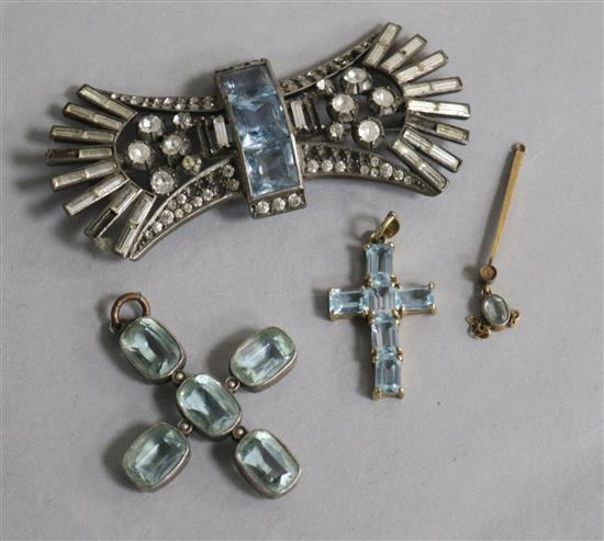 A paste brooch, a 9ct gold and blue topaz cross pendant and two other items.